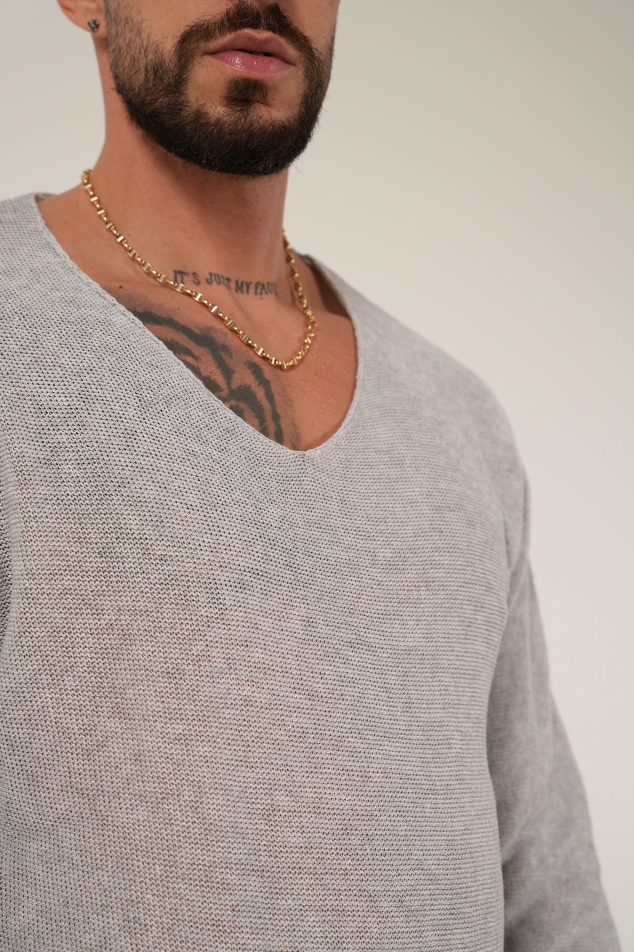 Maglione scollato grey